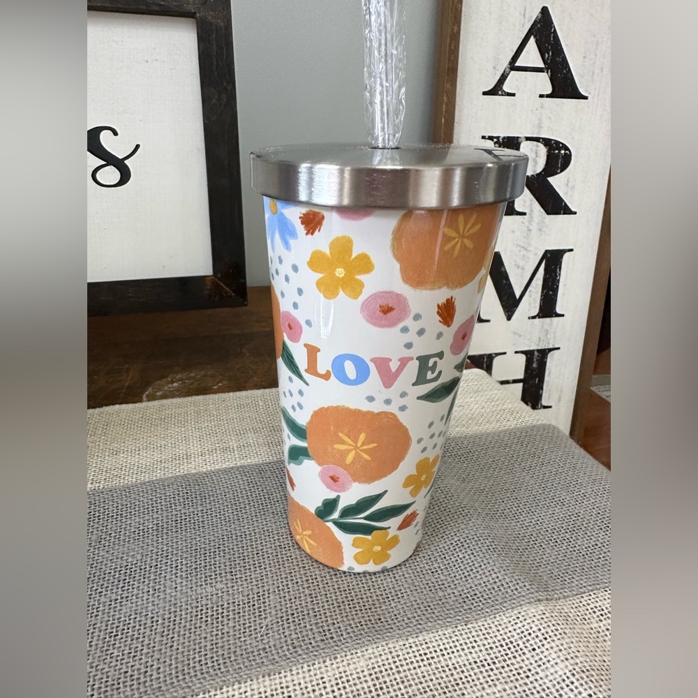 New! Love Tumbler Cup w/straw